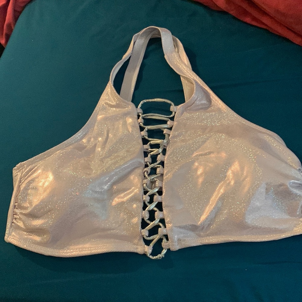 Holographic Top
